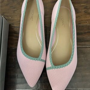 Vionic Cameo Pink Knit Green Trim Dahlia Pointy Toe Flats Women Sz8.5 New Box